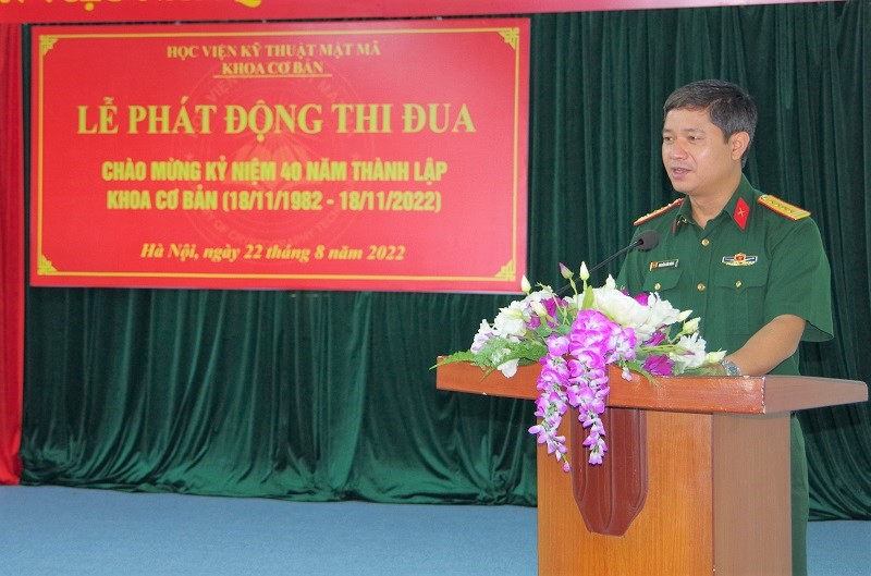 Thi đua lập thành tích chào mừng kỷ niệm 40 năm ngày thành khoa Cơ bản