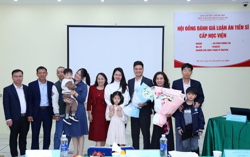 Nghiên cứu sinh Phạm Sỹ Nguyên bảo vệ thành công luận án tiến sĩ cấp Học viện