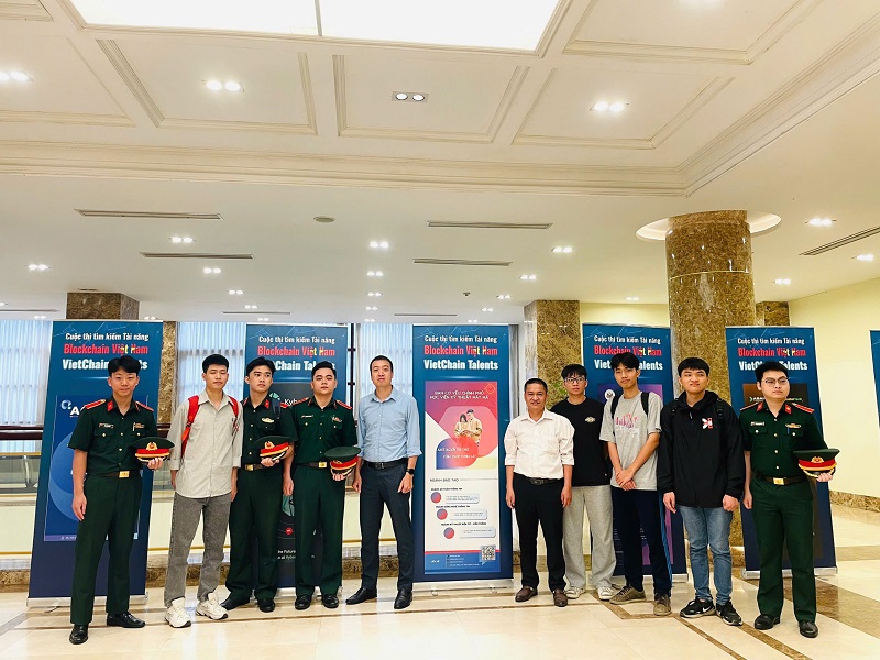 Học viện Kỹ thuật mật mã tham gia cuộc thi Tìm kiếm tài năng Blockchain Layer 1 Việt nam: Vietchain Talens 2025